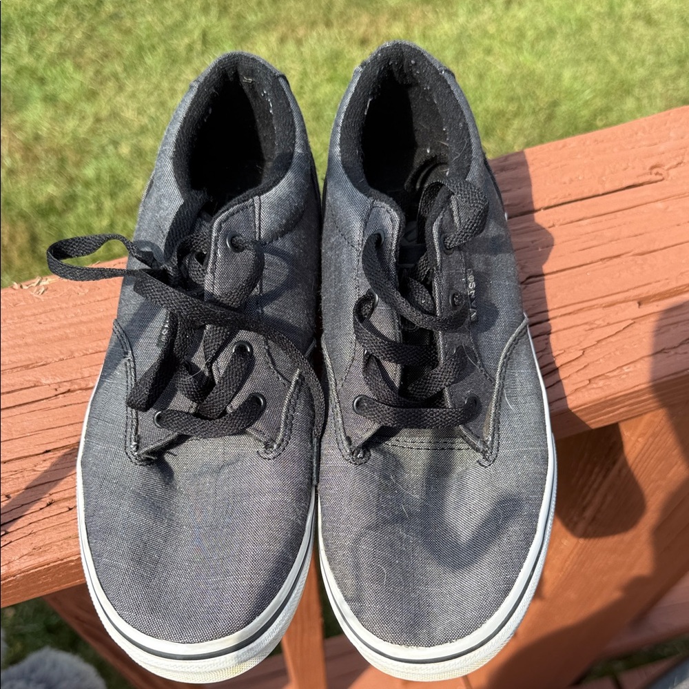 Vans Kids Sneakers in Black and White